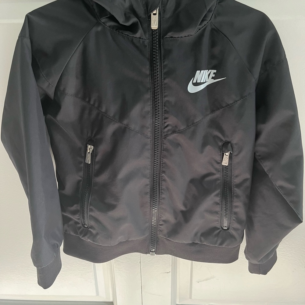 Nike Windrunner Jacket - Picture 2 of 3